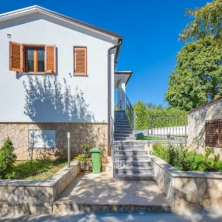 House Smoky With Private Pool And Jacuzzi *