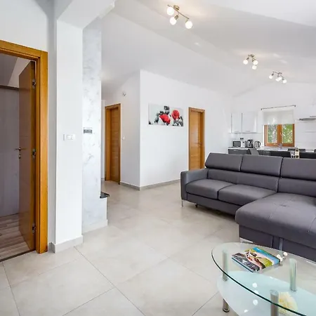 House Smoky With Private Pool And Jacuzzi Villa Pazin